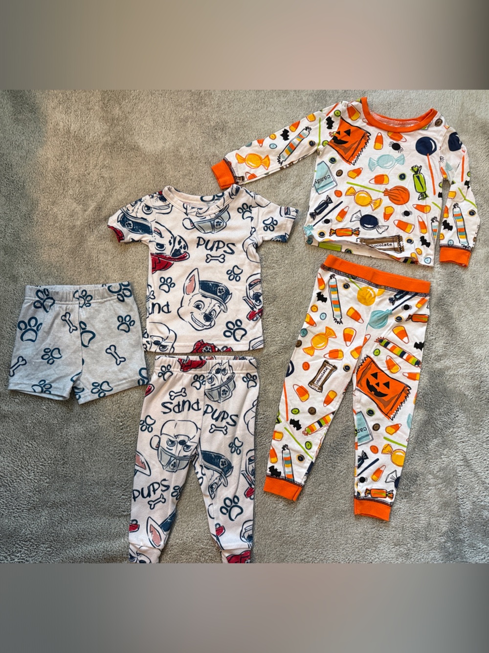 Kids mudpie Halloween Candy & Paw patrol Print Pajamas